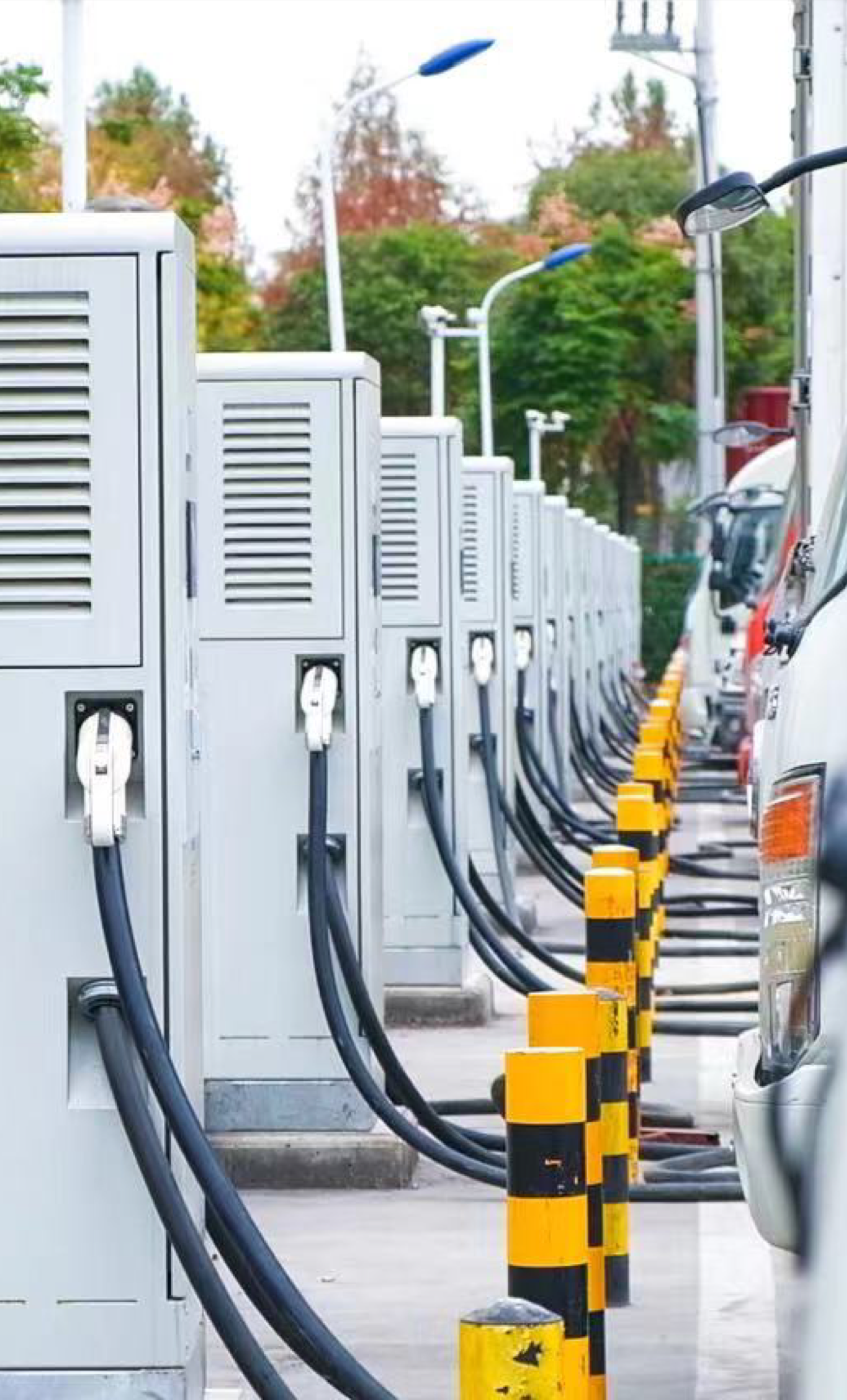 環(huán)境-構(gòu)建新能源充電服務網(wǎng)絡